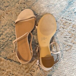 LOFT Cream Sandals Elegant Minimalist Design